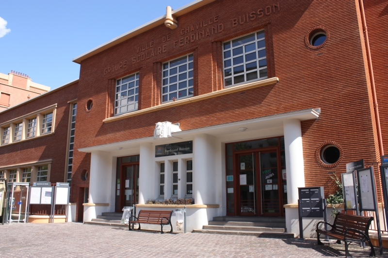 Façade de l'école Ferdinand Buisson été 2014